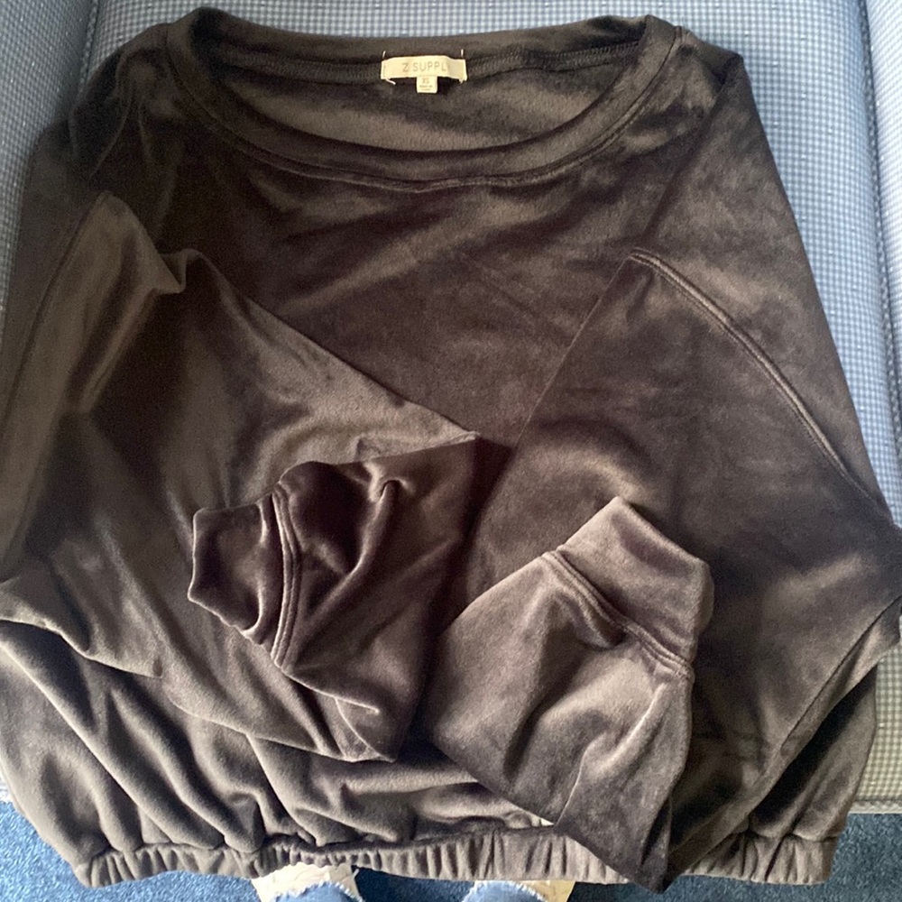 Black Z Supply woman’s velour shirt